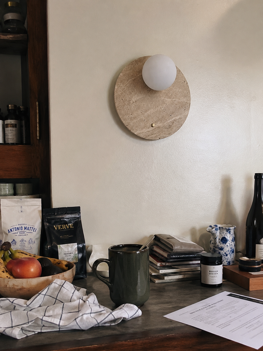 En | Travertine Round Wall Sconce