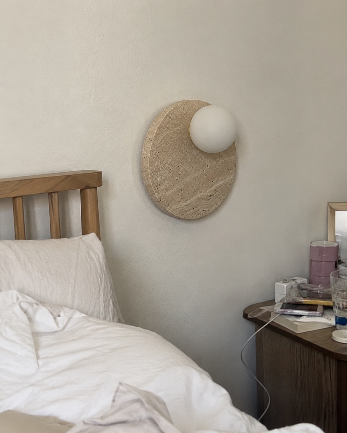 En | Travertine Round Wall Sconce