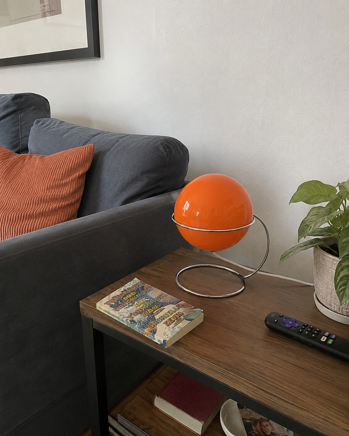 Seren | Modern Glass Coffee Table Lamp