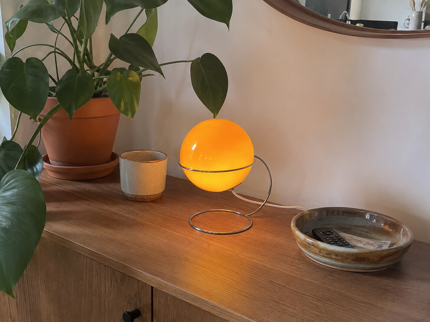 Seren | Modern Glass Coffee Table Lamp