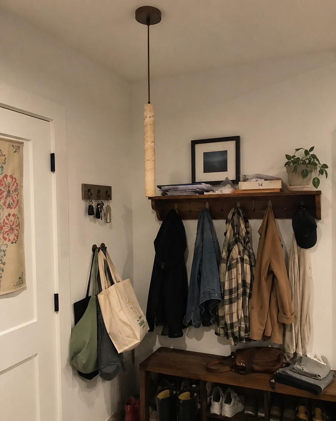 Hashira | Travertine Cylinder Pendant Light