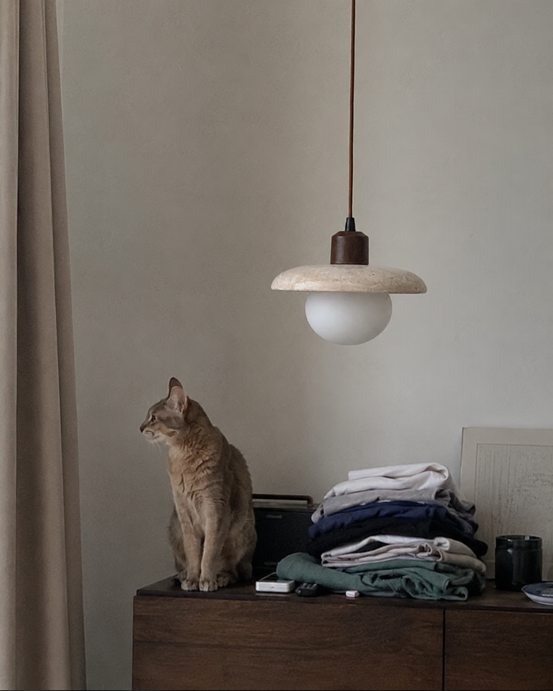 Sara | Travertine Disc Pendant Light