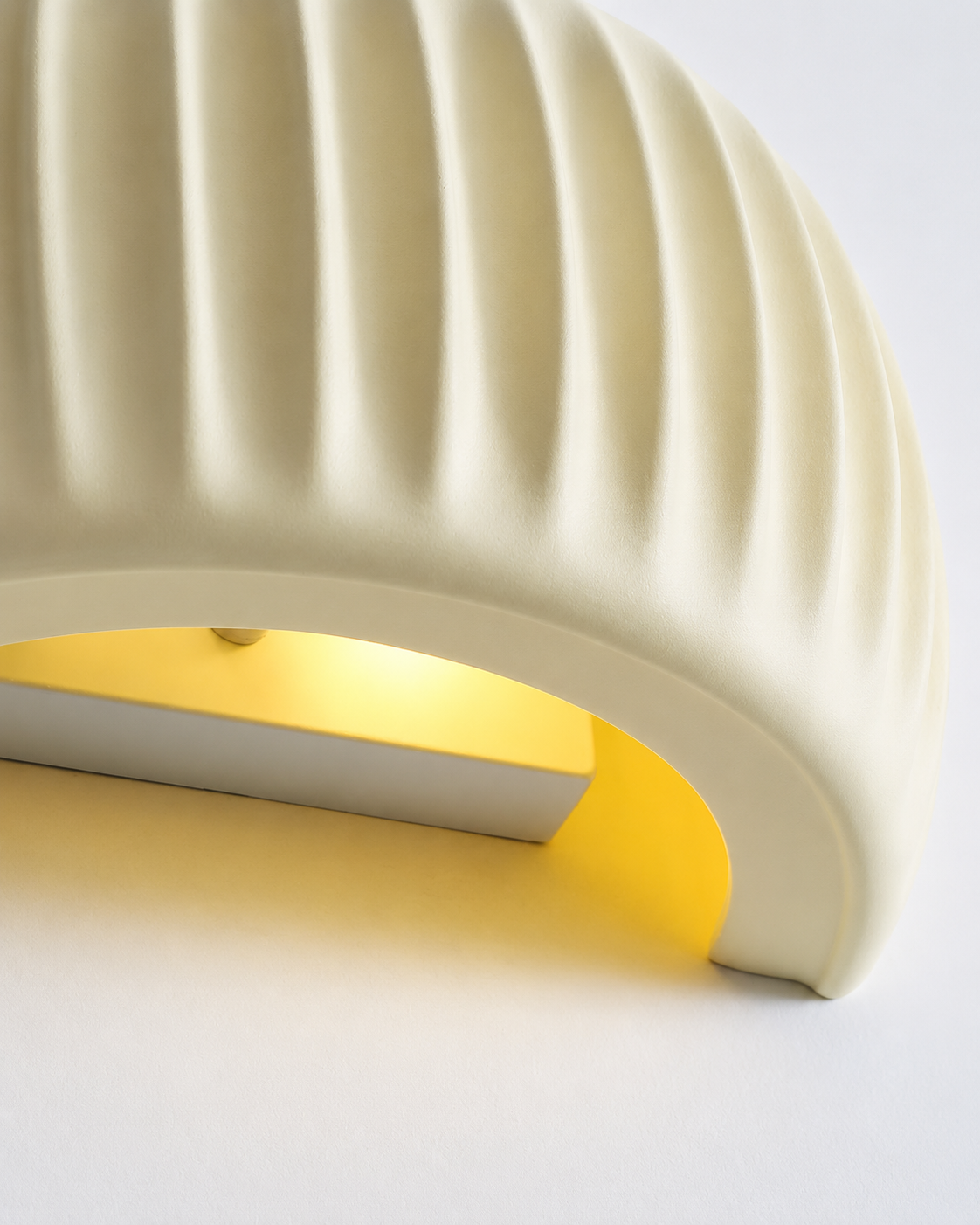 Gio | Modern French Resin Wall Lamp