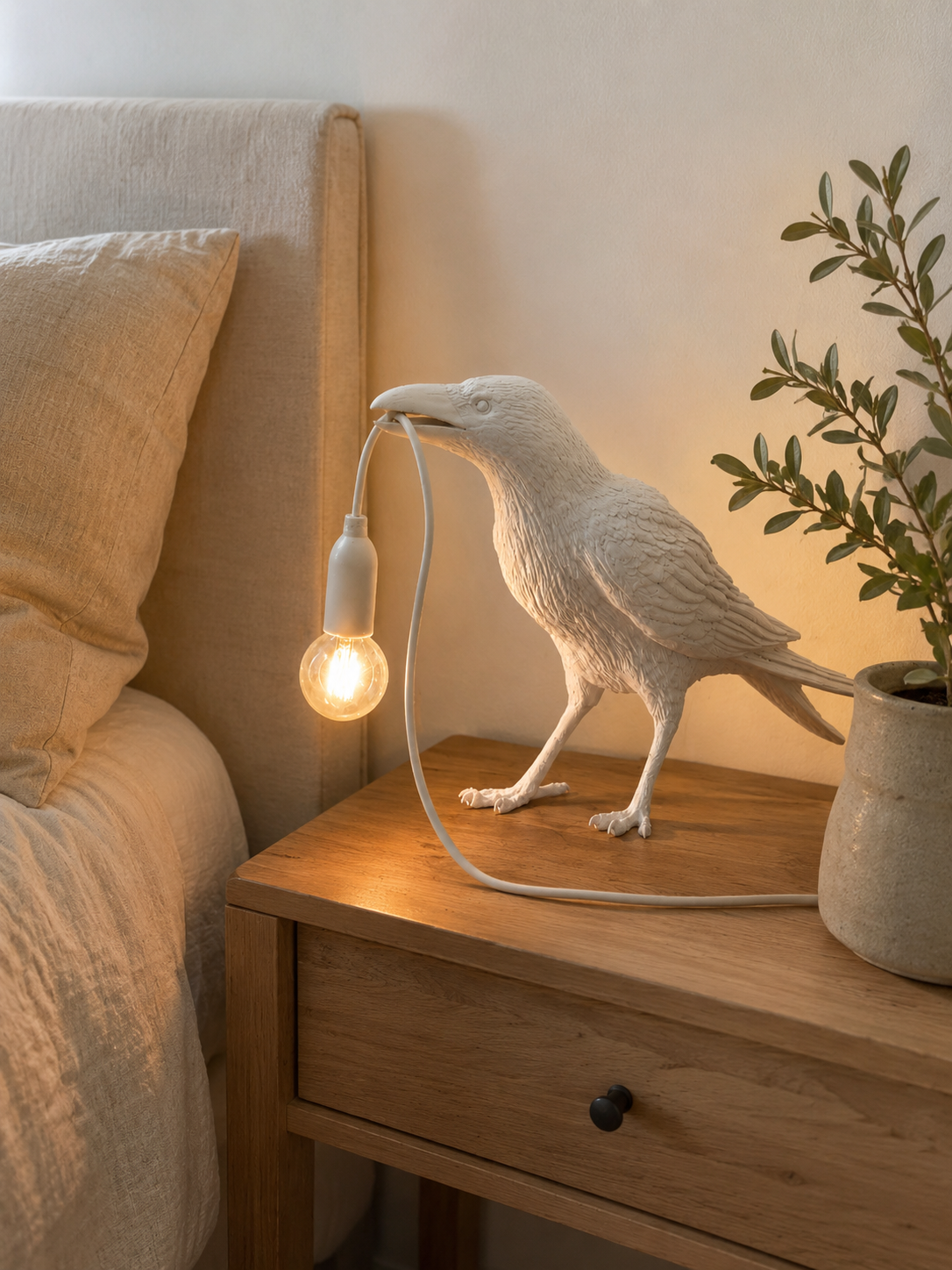 Corvin | Midnight Raven Desk Lamp