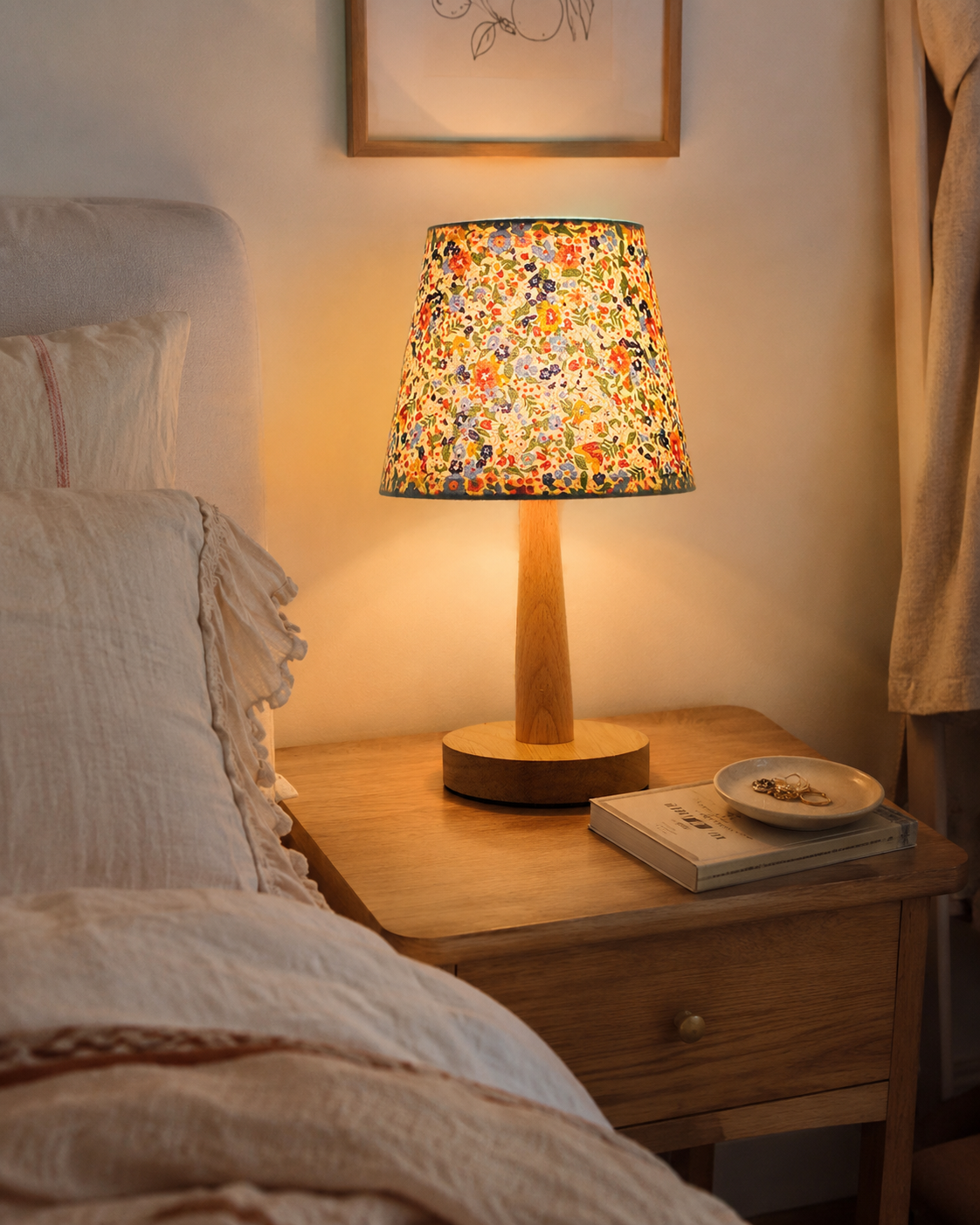 Flora | Nordic Wooden Bedside Lamp