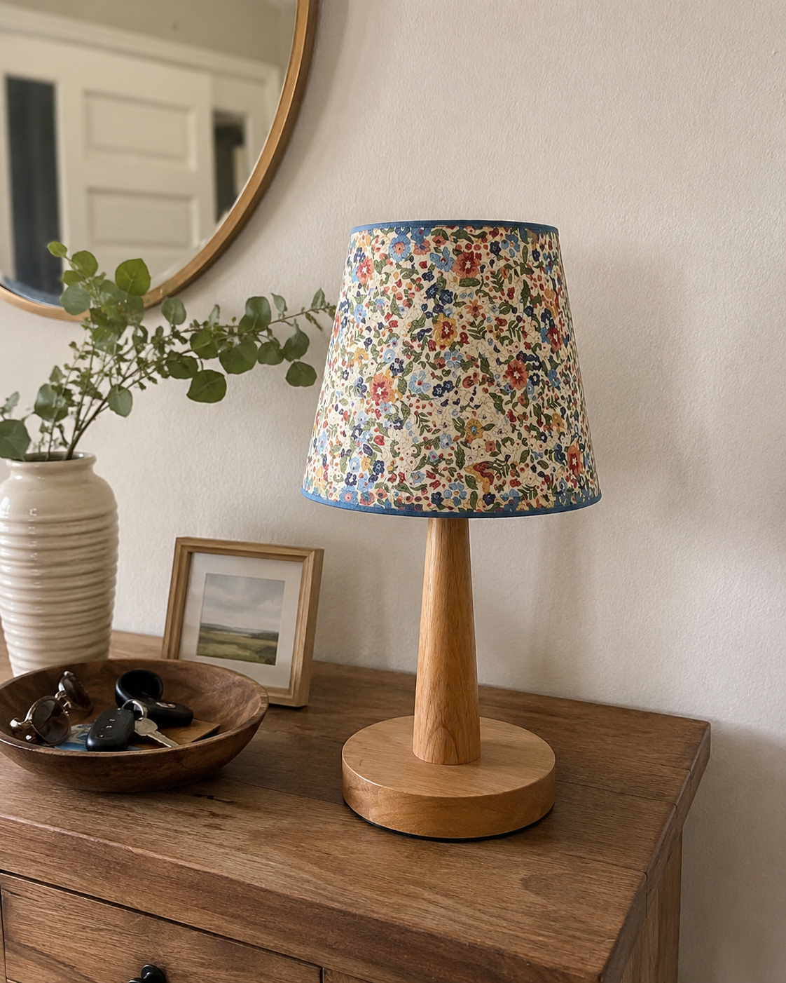 Flora | Nordic Wooden Bedside Lamp