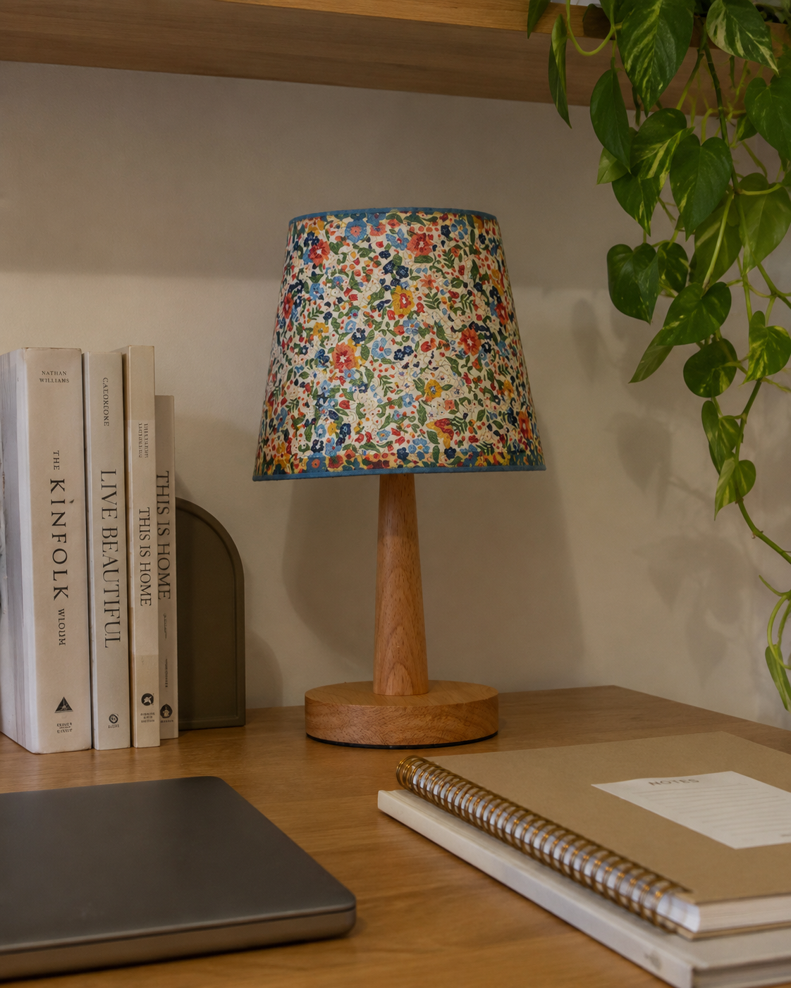 Flora | Nordic Wooden Bedside Lamp