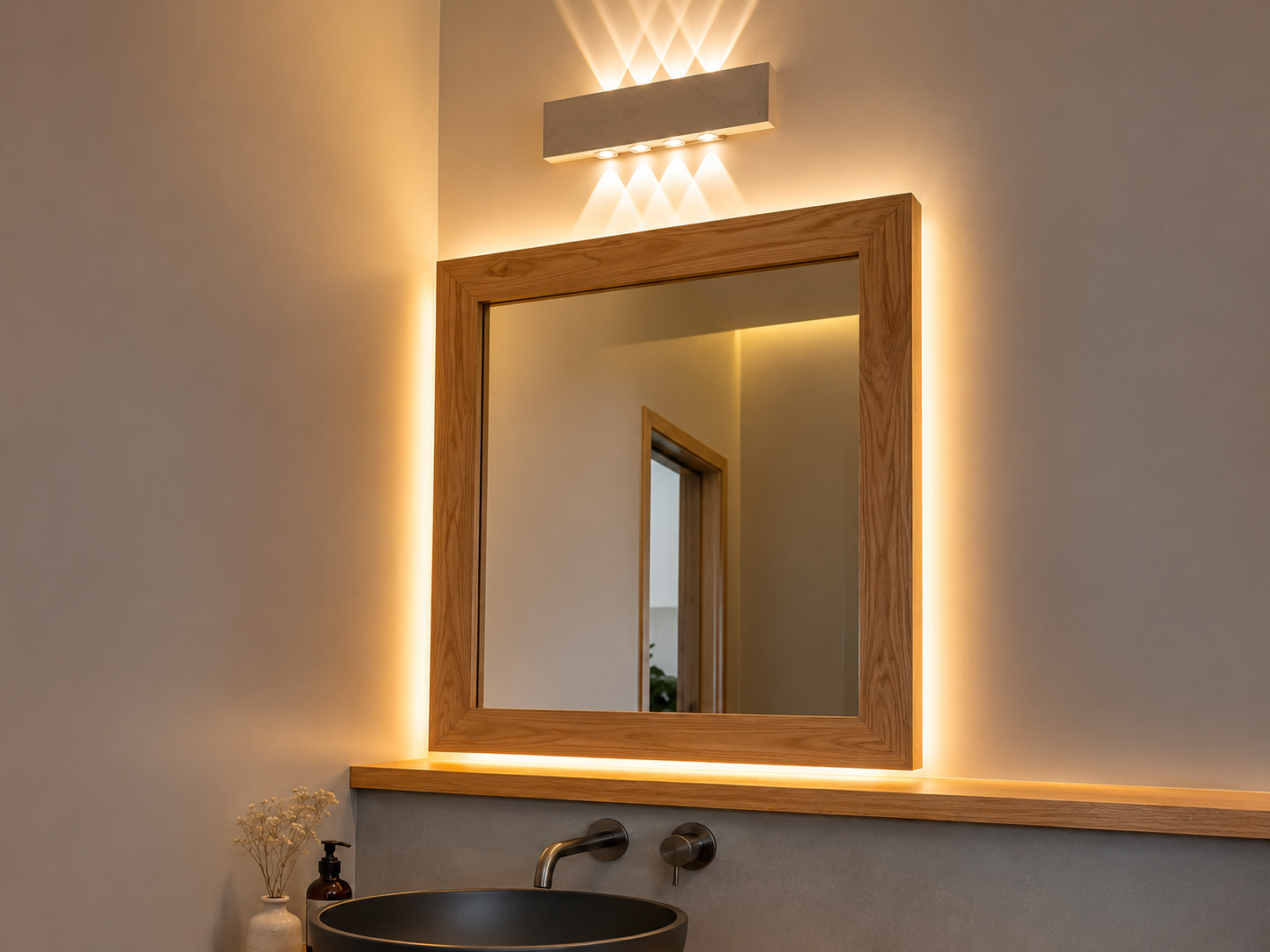Solara | Stone Wall Light
