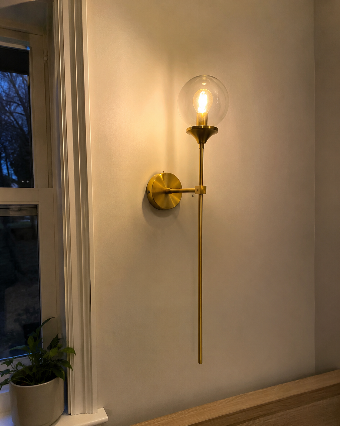 Aurelia | Globe Wall Sconce