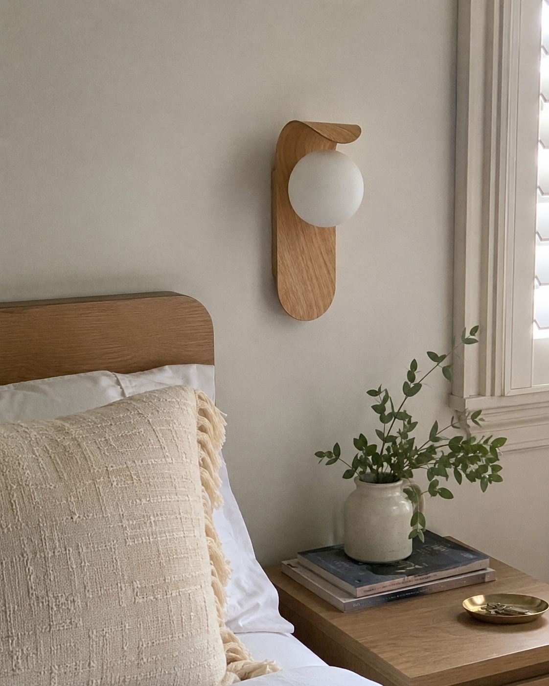 Koda | Japanese Wood Wall Sconce