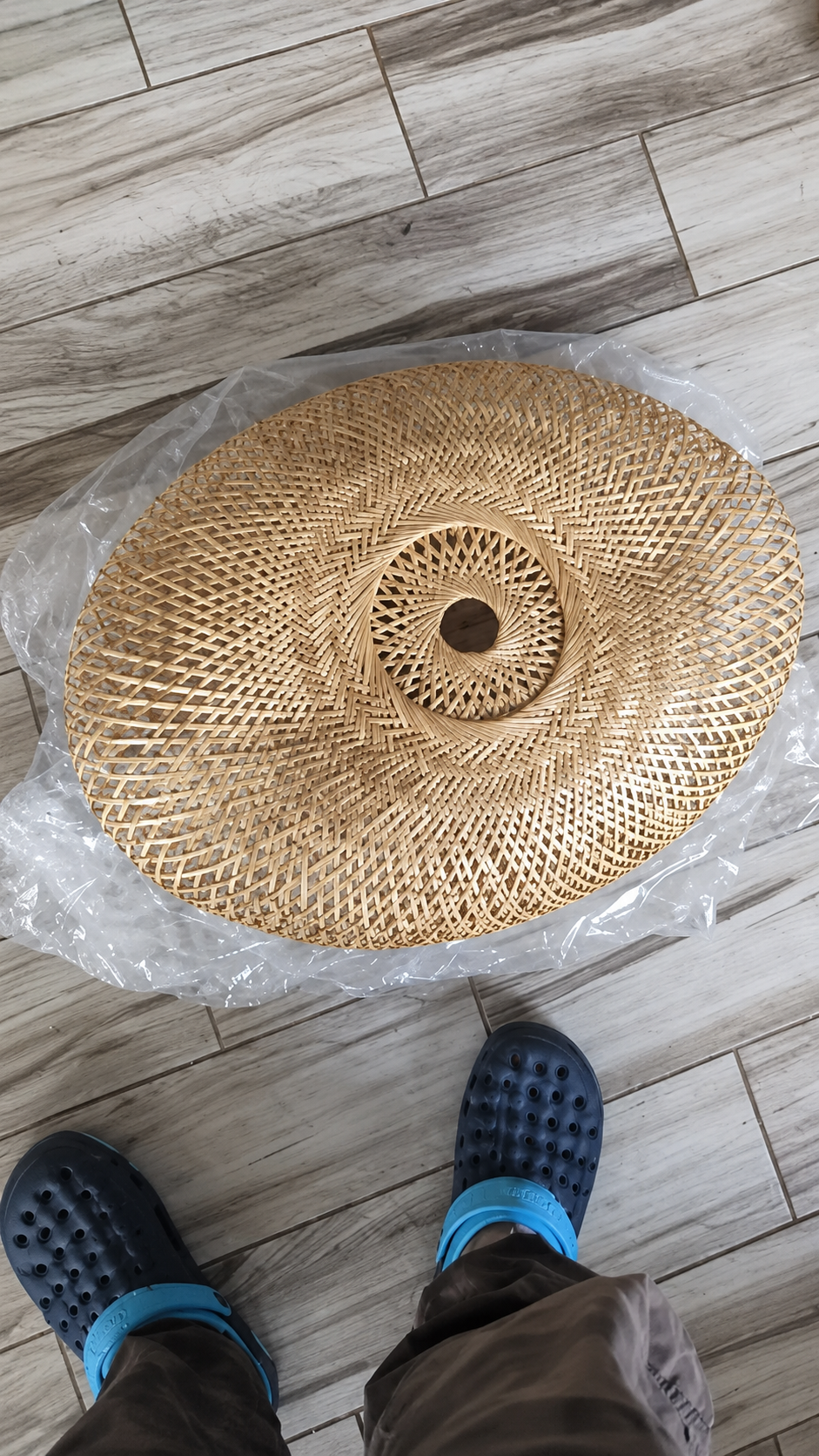 Nido | Woven Bamboo Pendant Light
