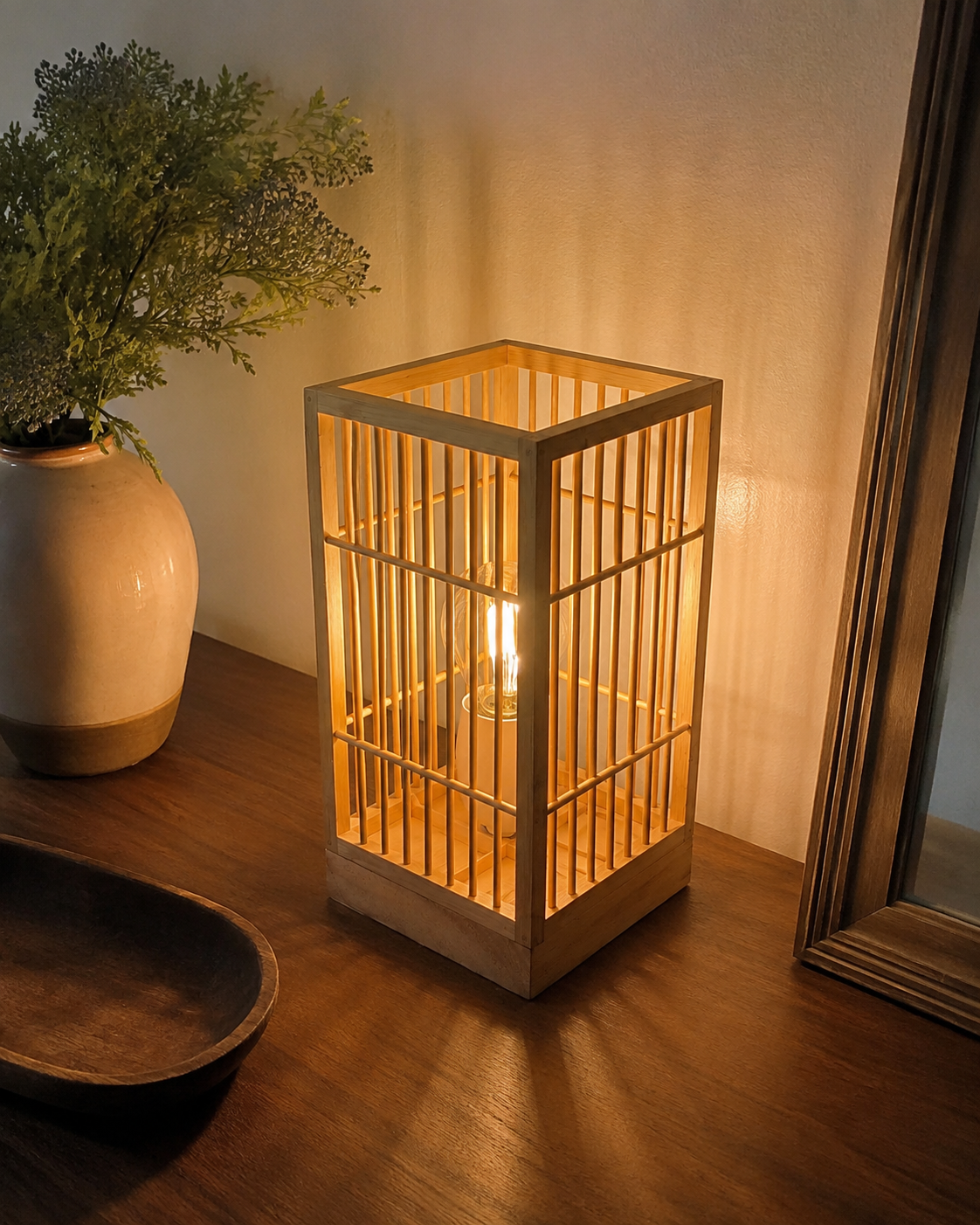Toro | Japanese Bamboo Table Lamp