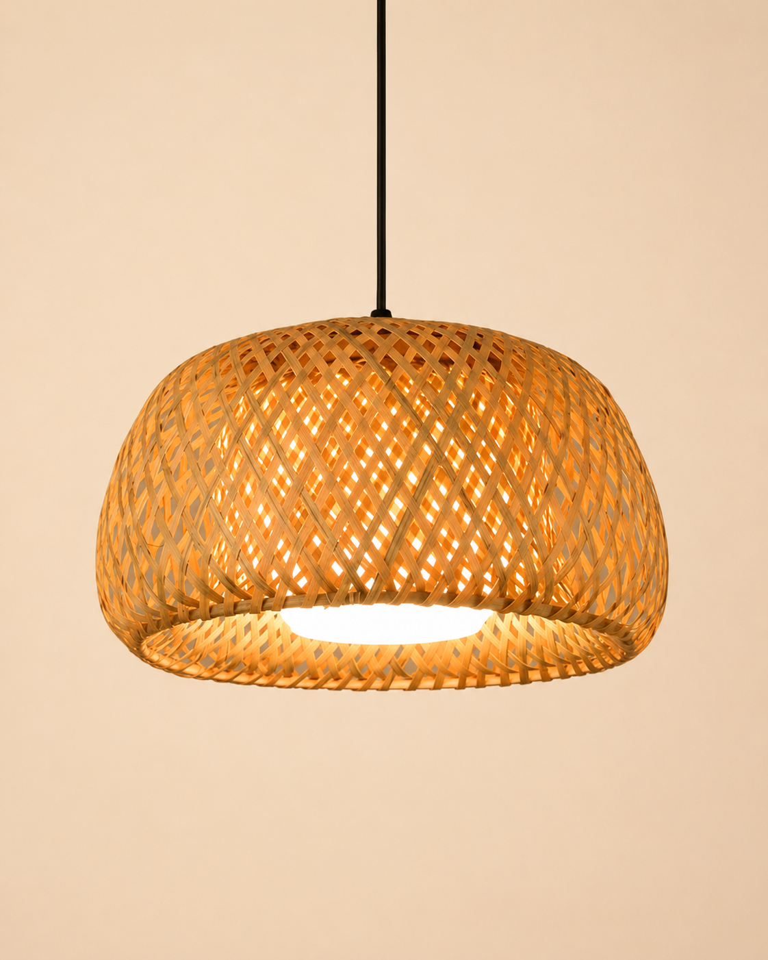 Kumo | Japanese Woven Bamboo Pendant Light