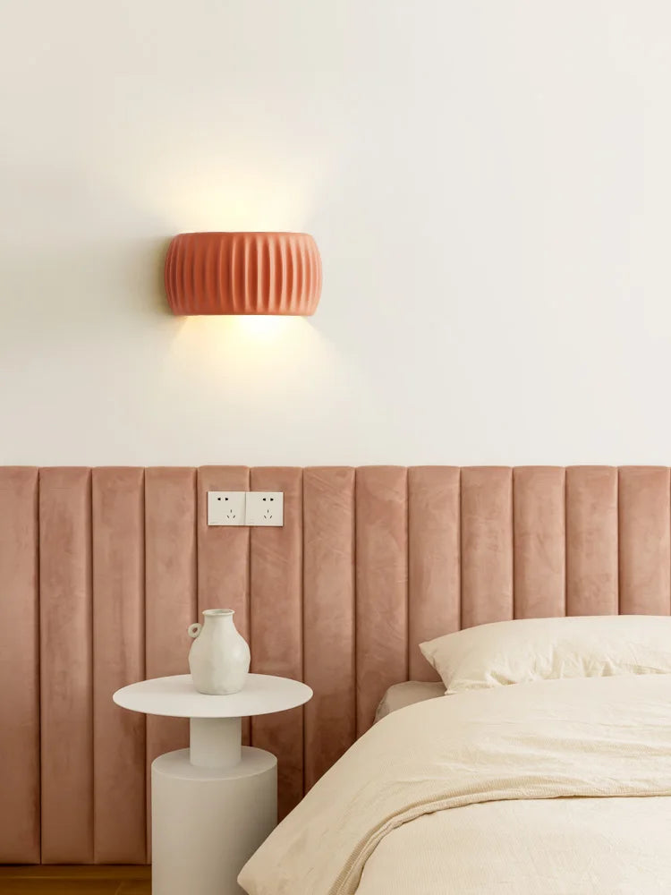 Gio | Modern French Resin Wall Lamp