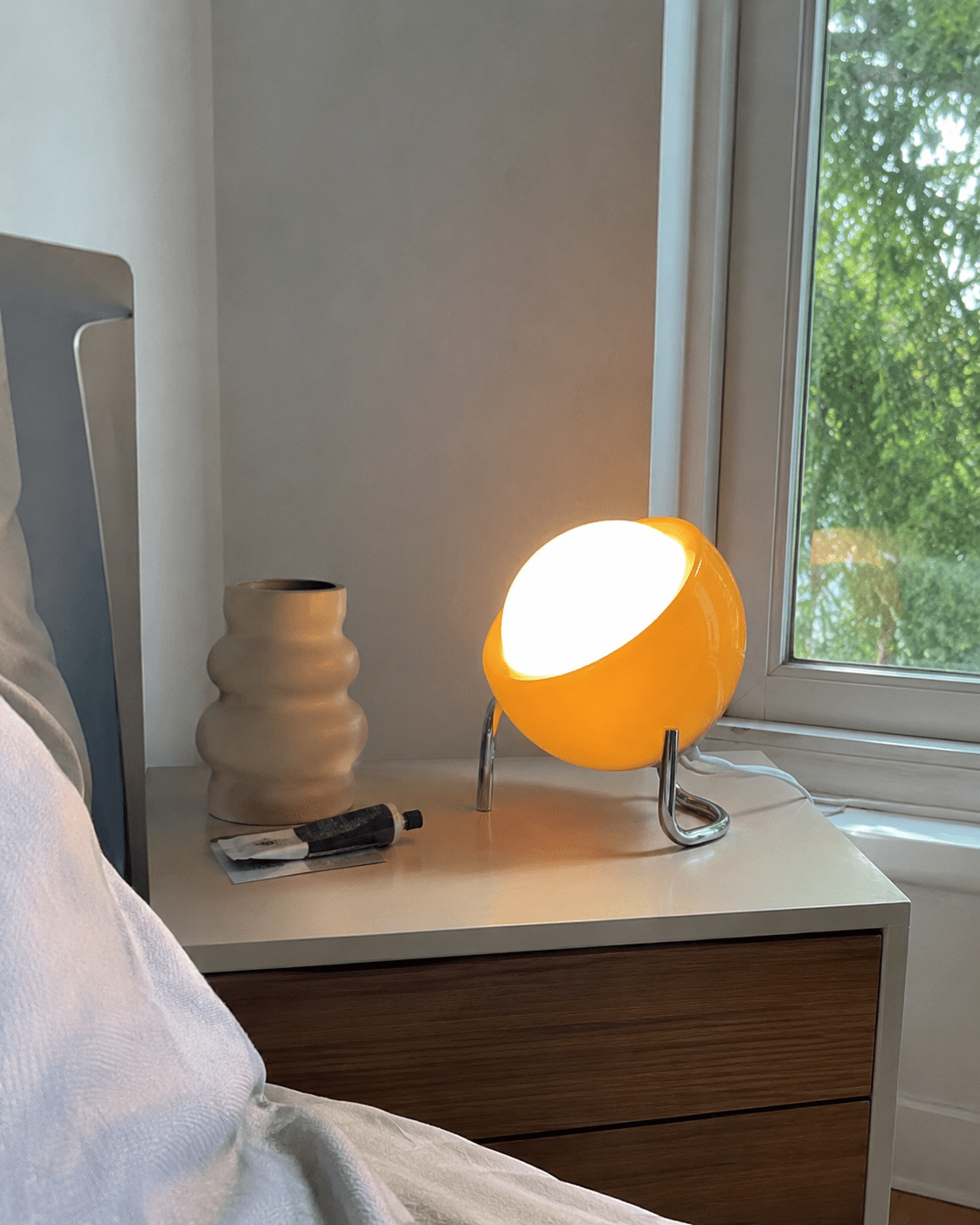 Coraline | Bauhaus Glass Globe Table Lamp - Luma House