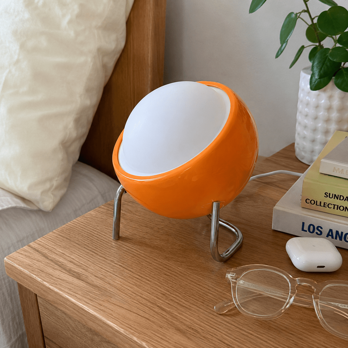 Coraline | Bauhaus Glass Globe Table Lamp - Luma House