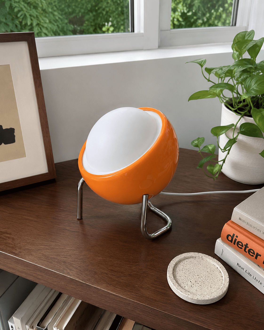 Coraline | Bauhaus Glass Globe Table Lamp - Luma House