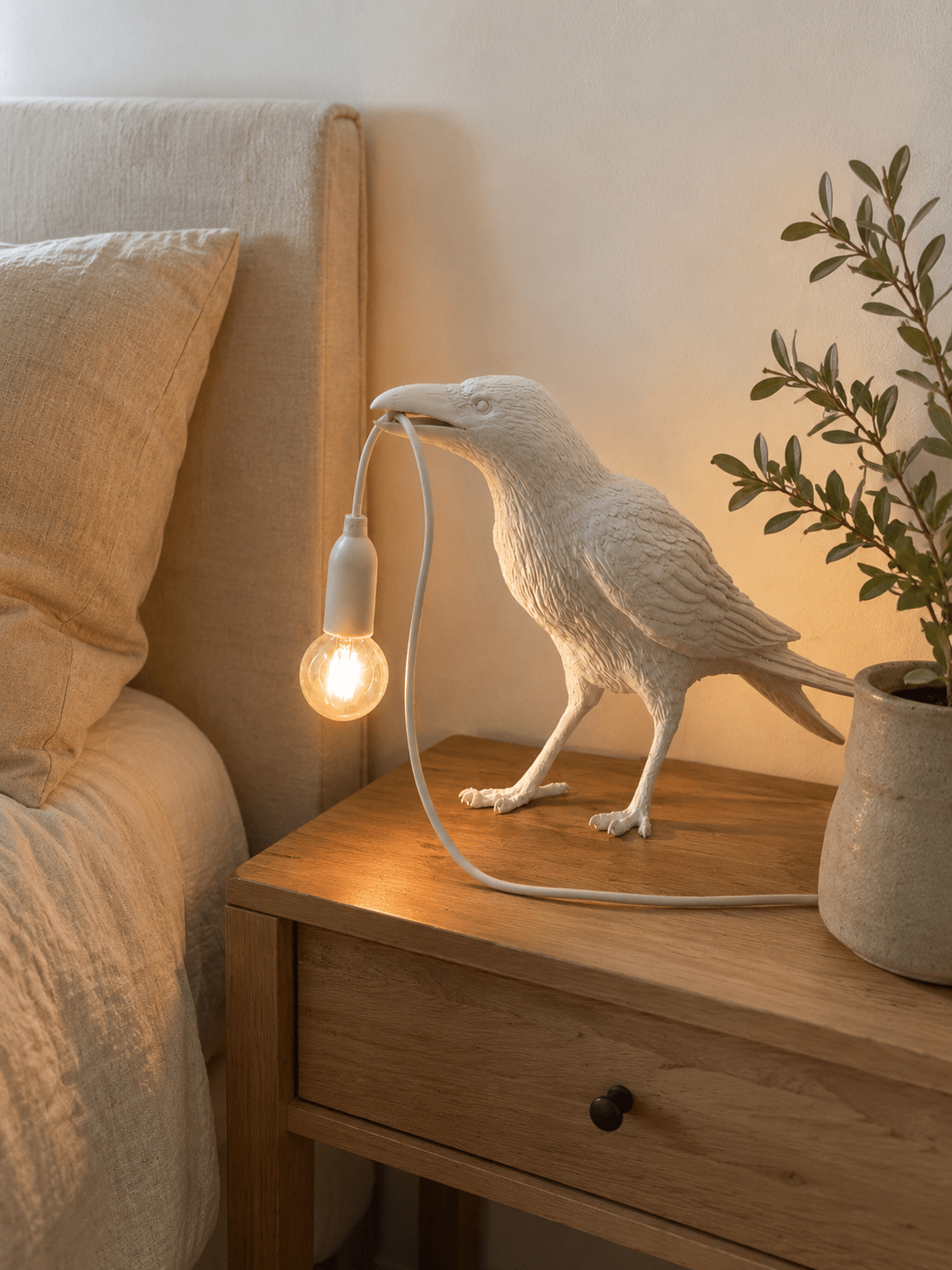 Corvin | Midnight Raven Desk Lamp - Luma House