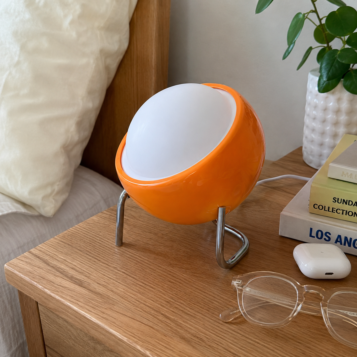 Coraline | Bauhaus Glass Globe Table Lamp