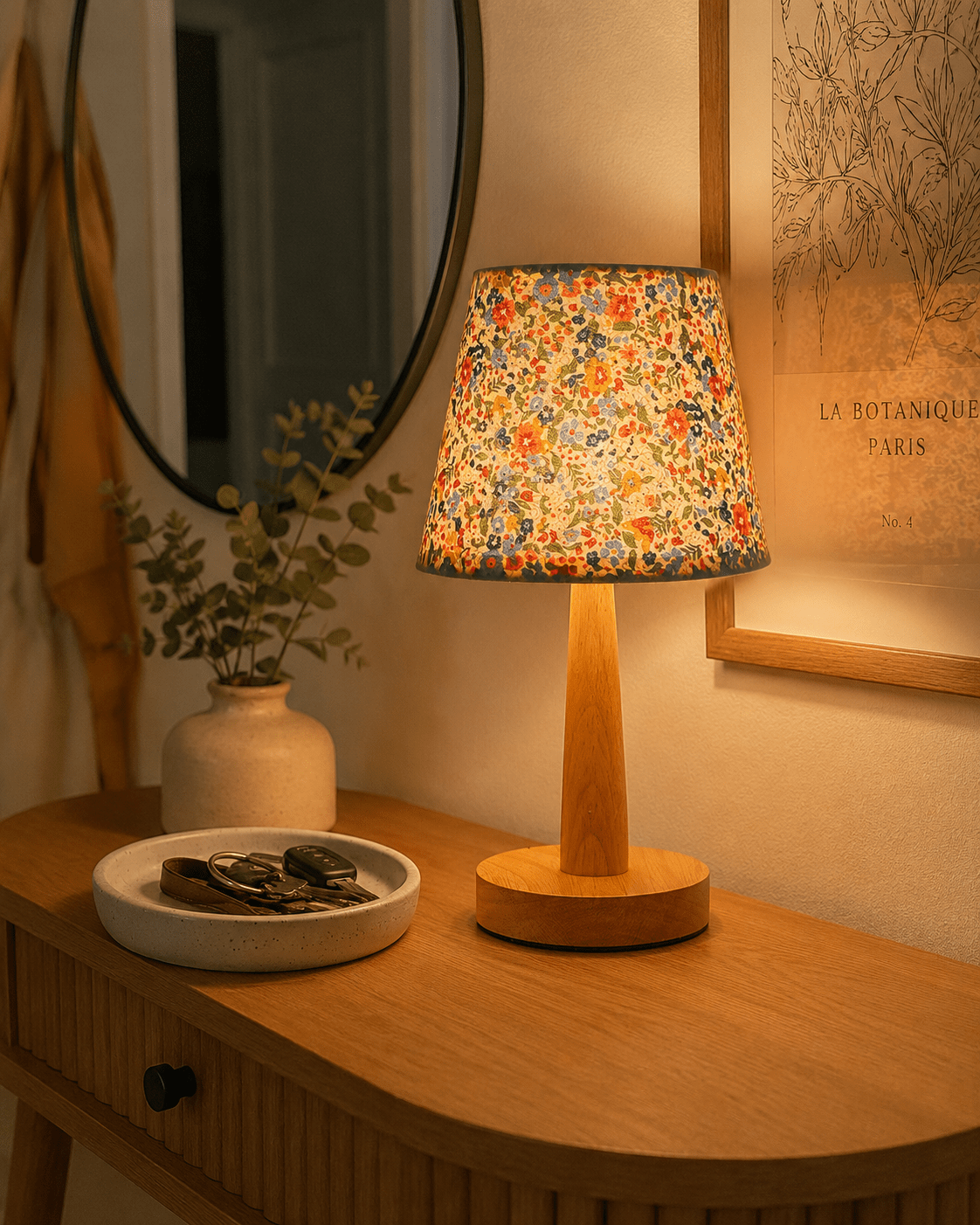 Flora | Nordic Wooden Bedside Lamp - Luma House