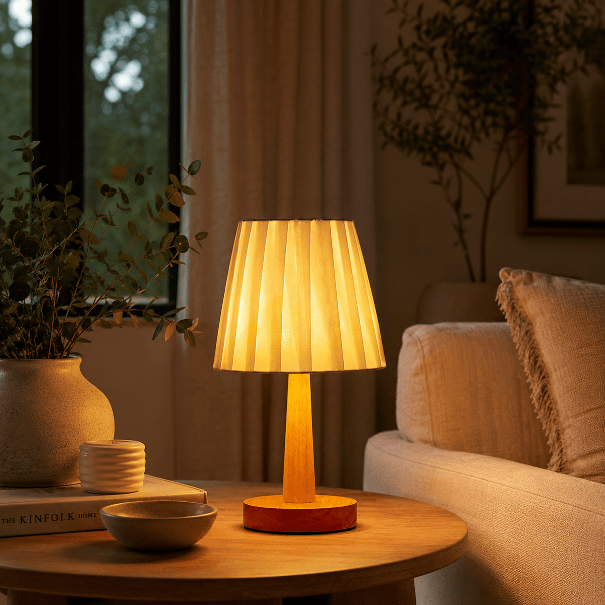 Flora | Nordic Wooden Bedside Lamp - Luma House