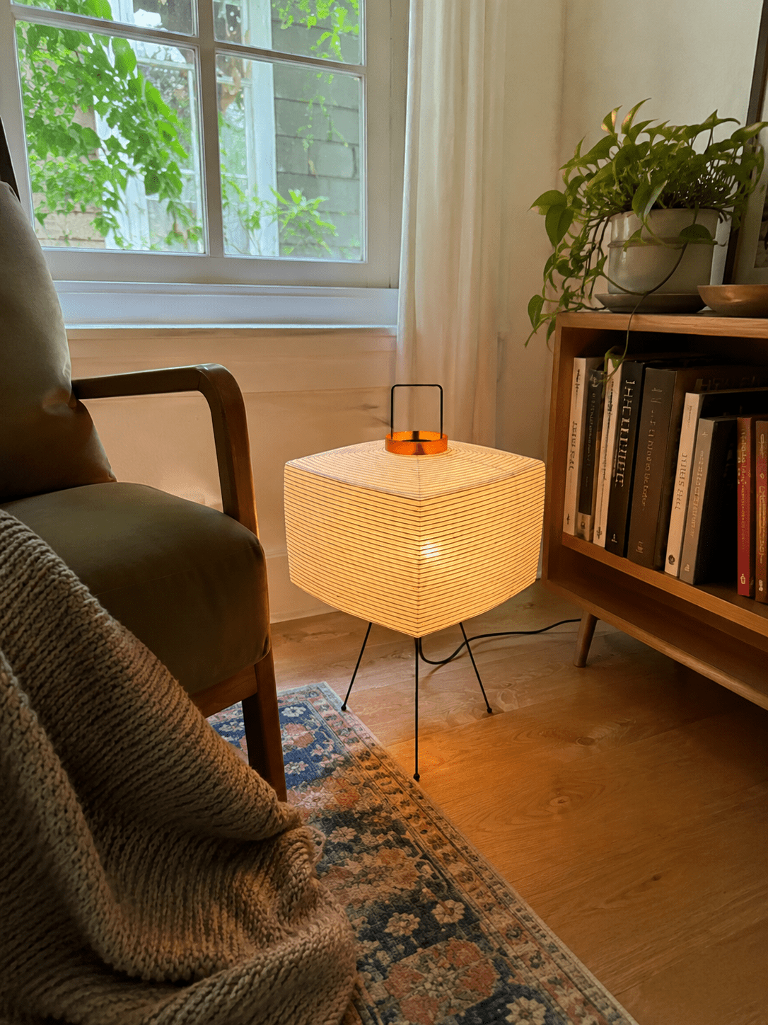 Hiro | Square Rice Paper Table Lamp - Luma House