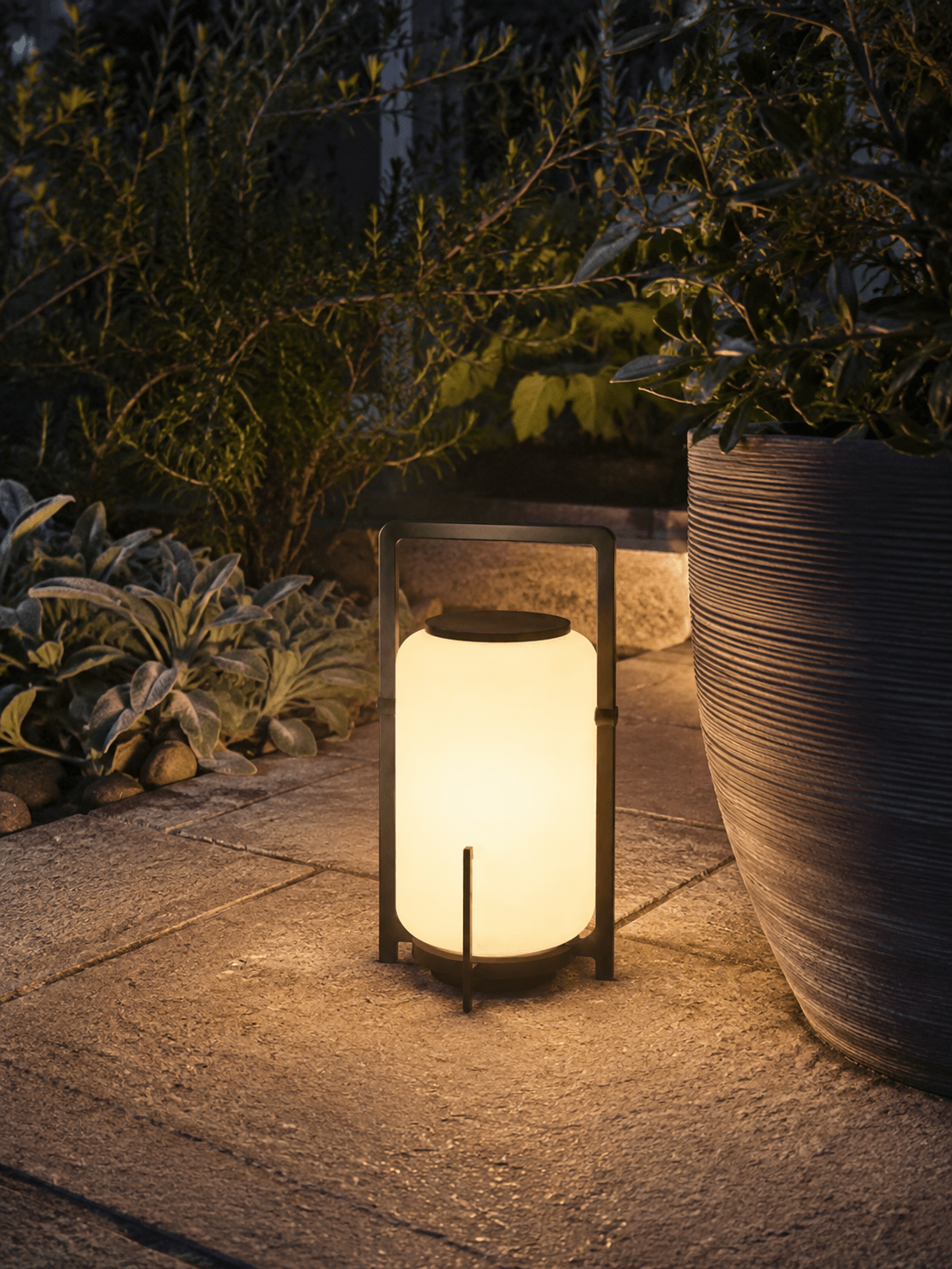 Hotaru | Solar Landscape Lantern - Luma House