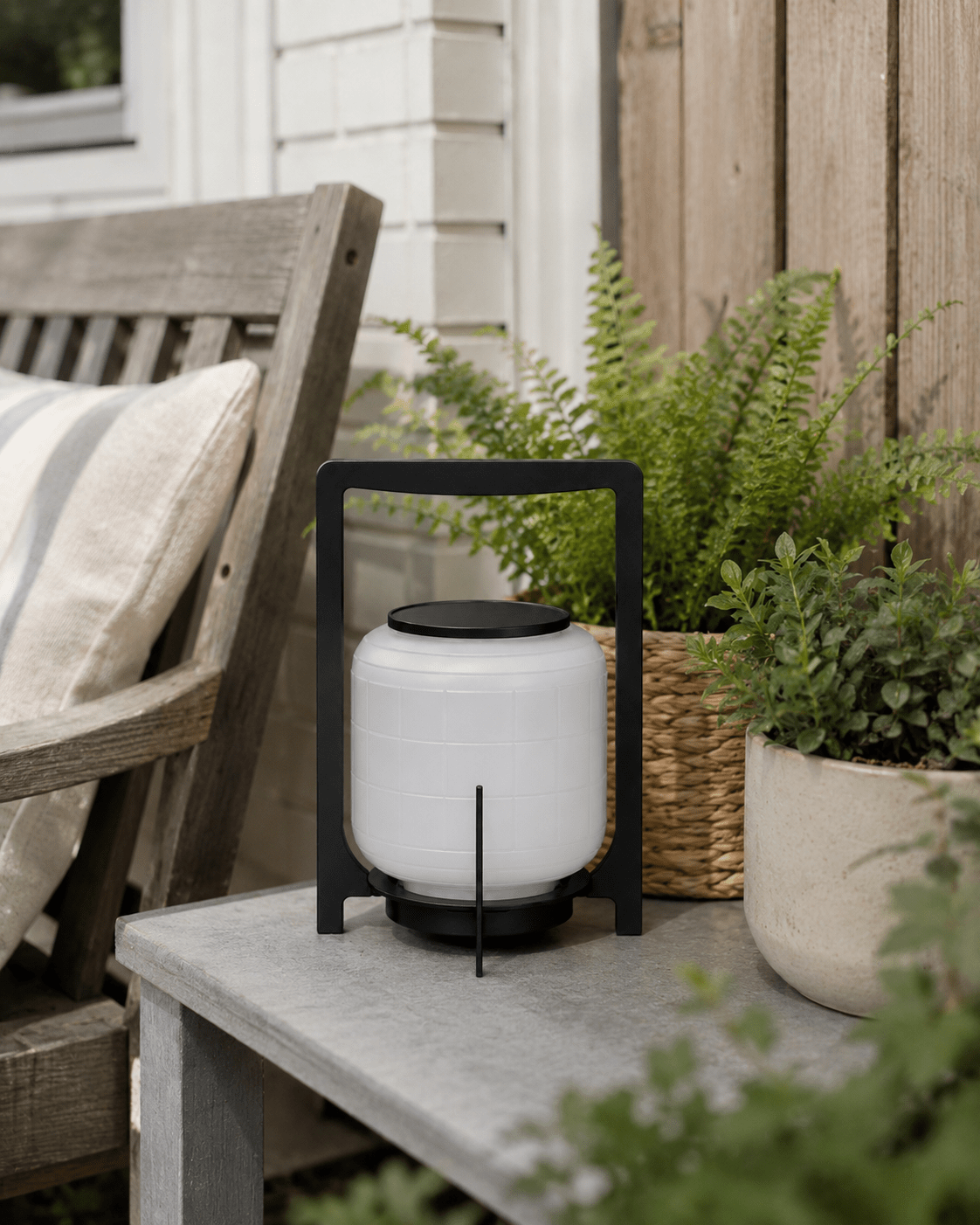 Hotaru | Solar Landscape Lantern - Luma House