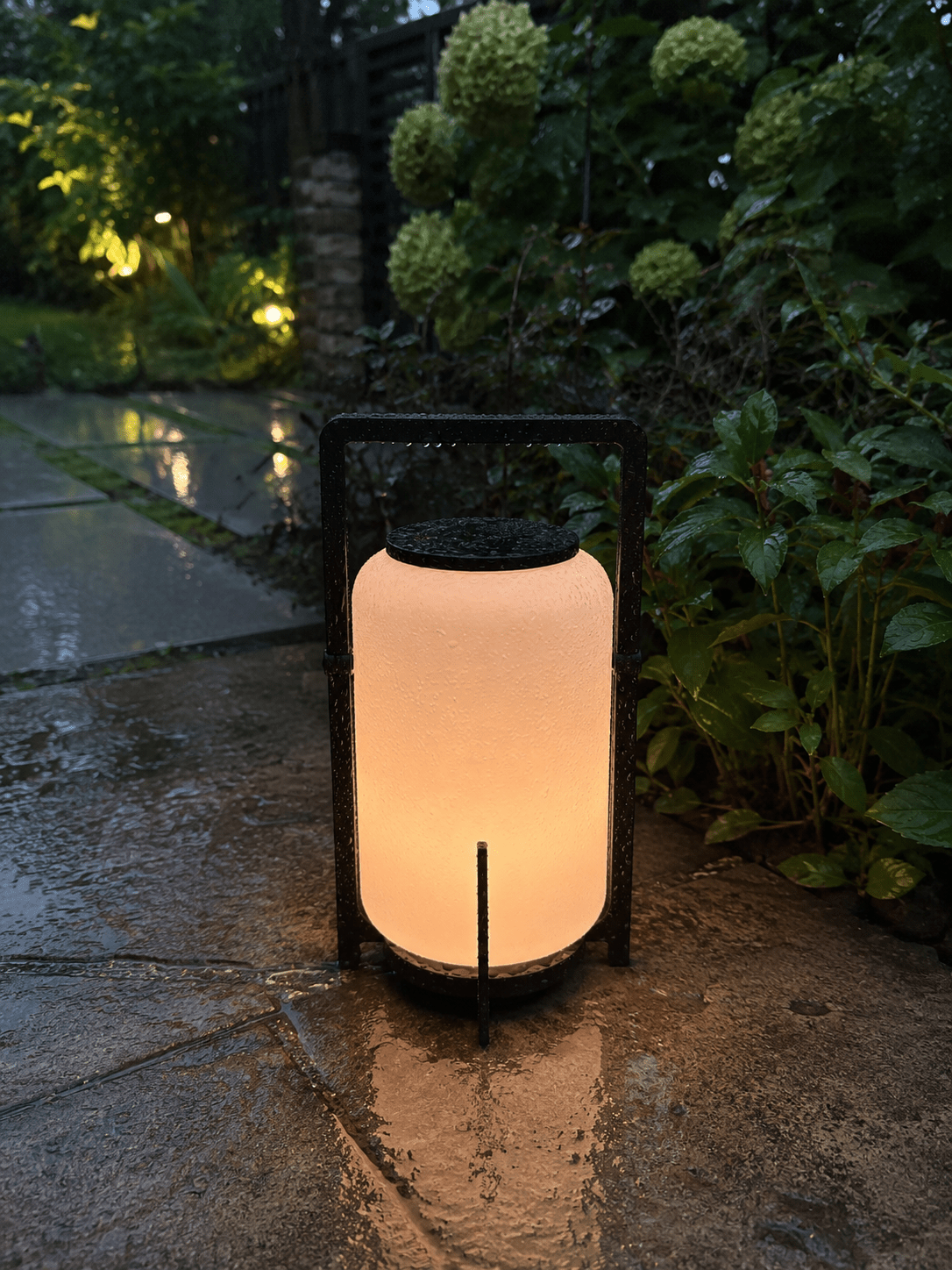 Hotaru | Solar Landscape Lantern - Luma House
