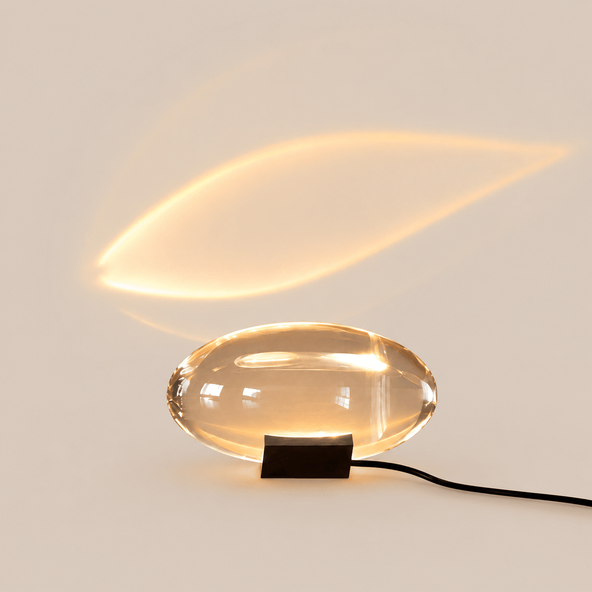 Ines | Crystal Eye Table Lamp - Luma House