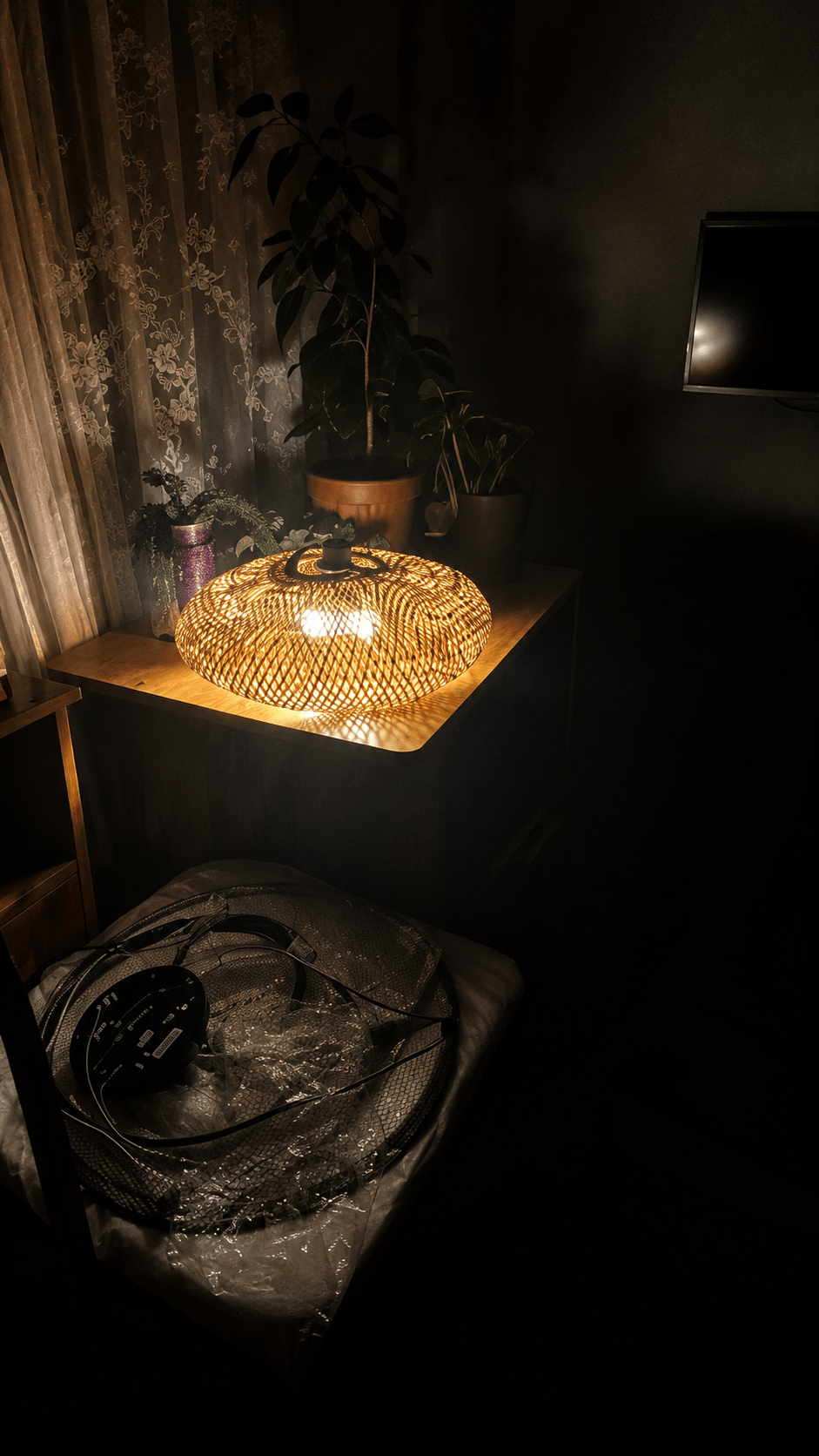 Nido | Woven Bamboo Pendant Light - Luma House