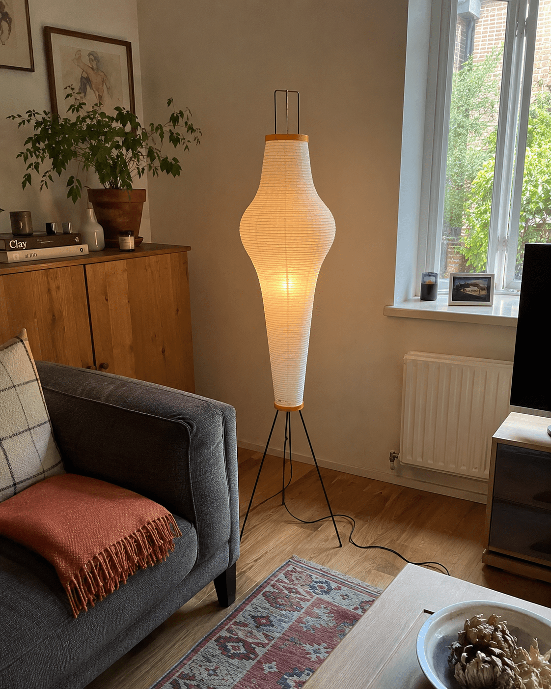 Ryo | Japanese Rice Paper Lantern Floor Lamp - Luma House