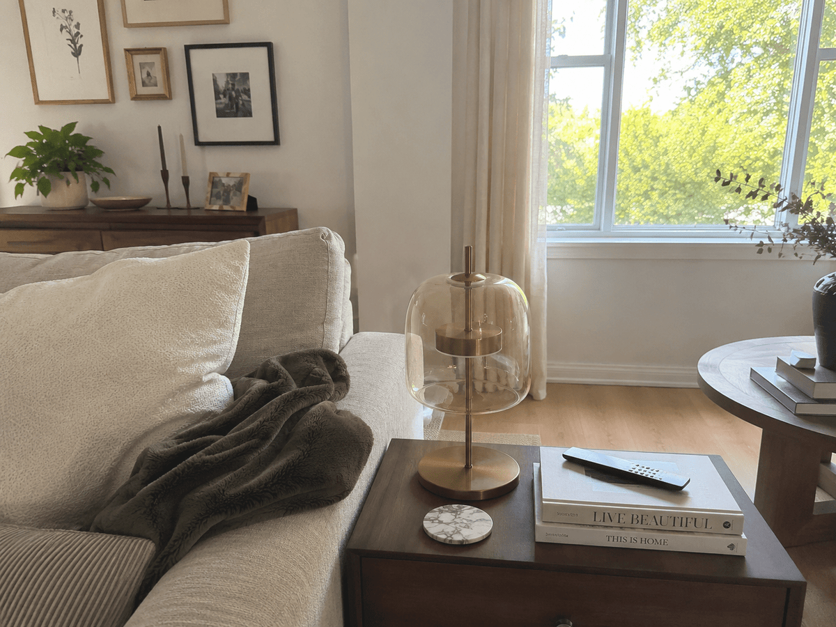 Sienna | Modern Glass Bedside Lamp - Luma House