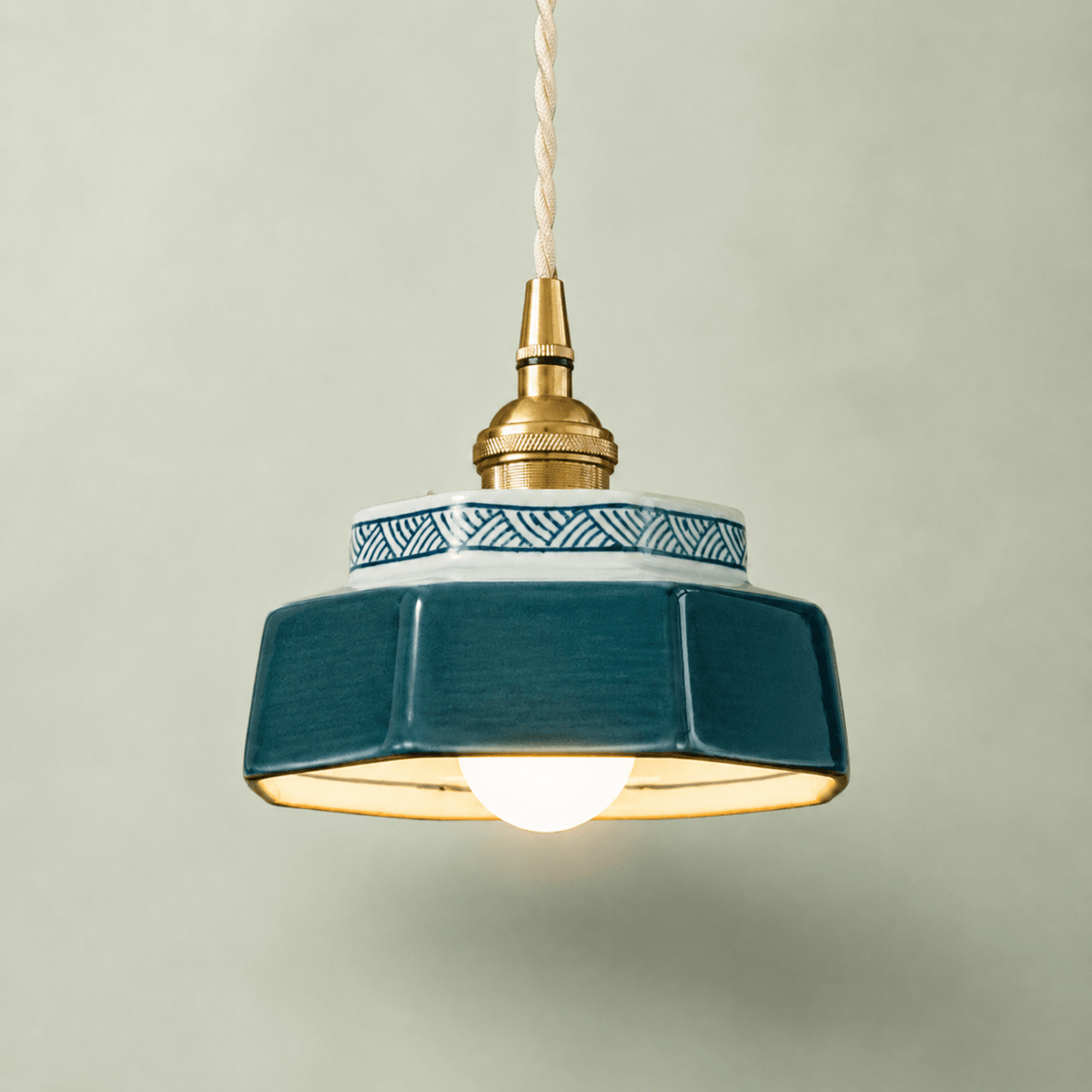 Taro | Retro Ceramic Pendant Light - Luma House