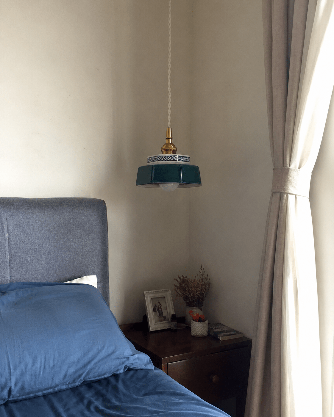 Taro | Retro Ceramic Pendant Light - Luma House