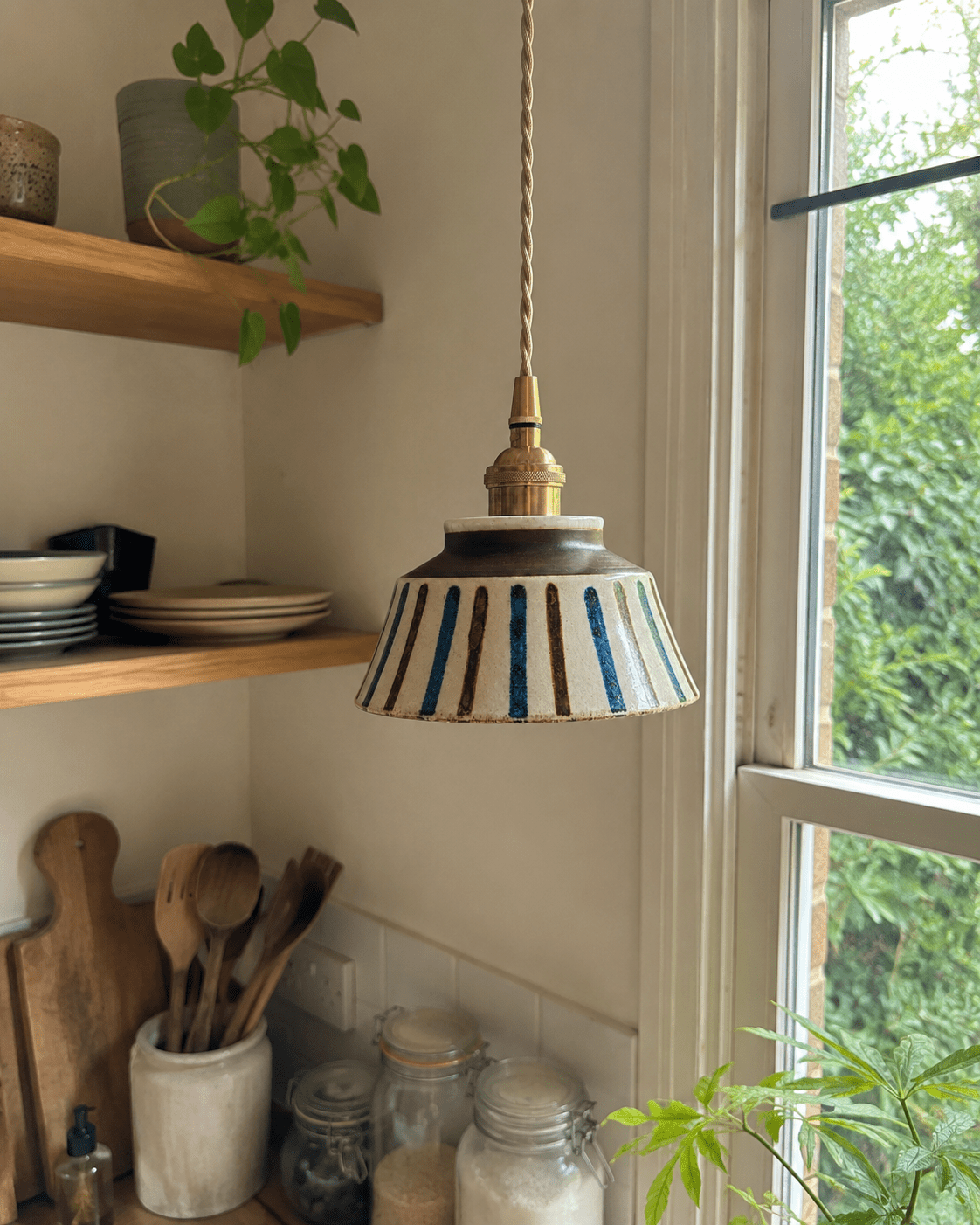 Wei | Retro Ceramic Pendant Light - Luma House