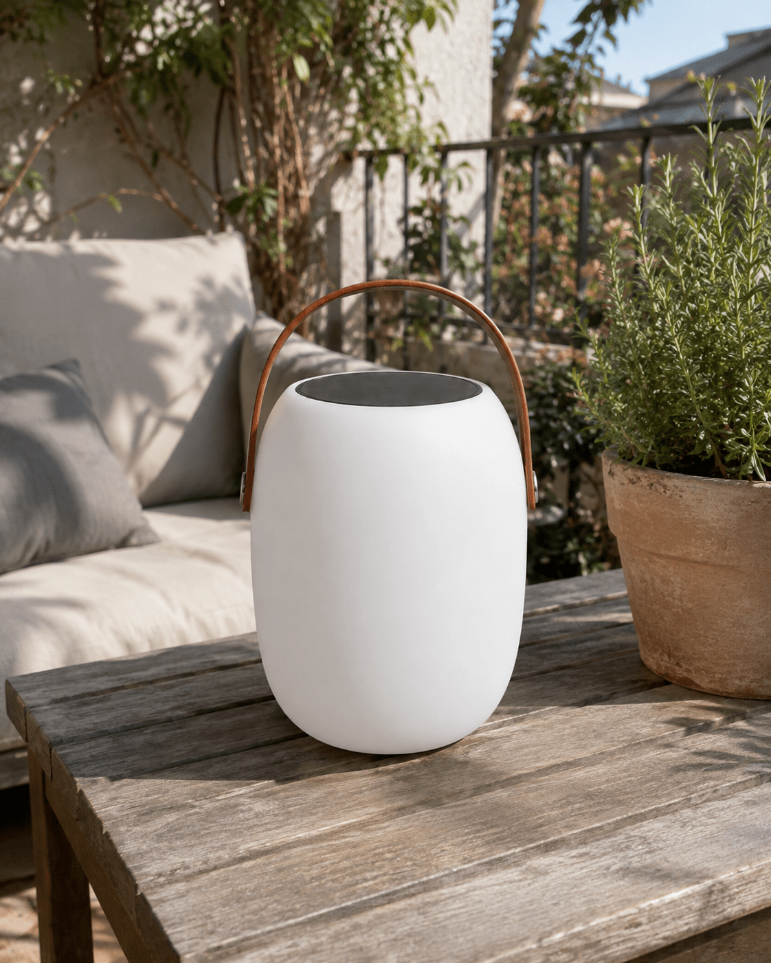 Yoru | Solar Garden Ambient Light - Luma House